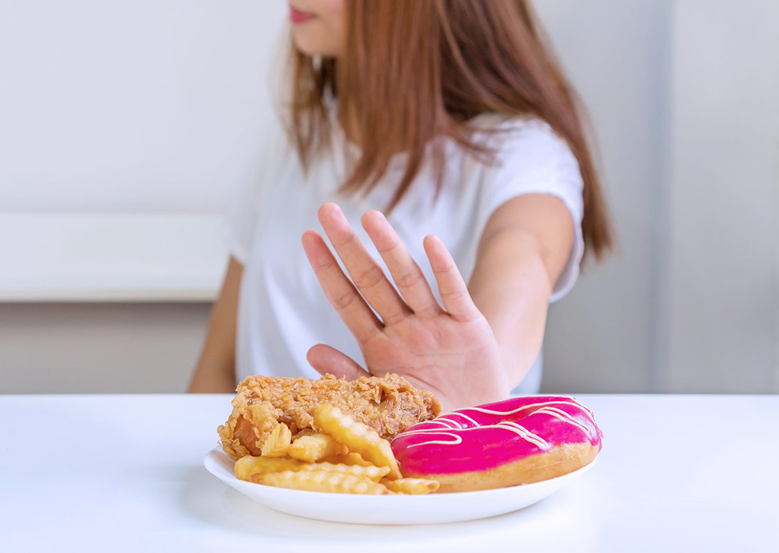 Ăn nhiều đồ ngọt – kẻ thù thầm lặng của làn da khỏe mạnh